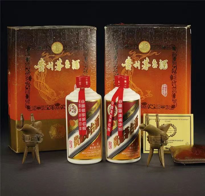 仲巴礼盒茅台酒回收